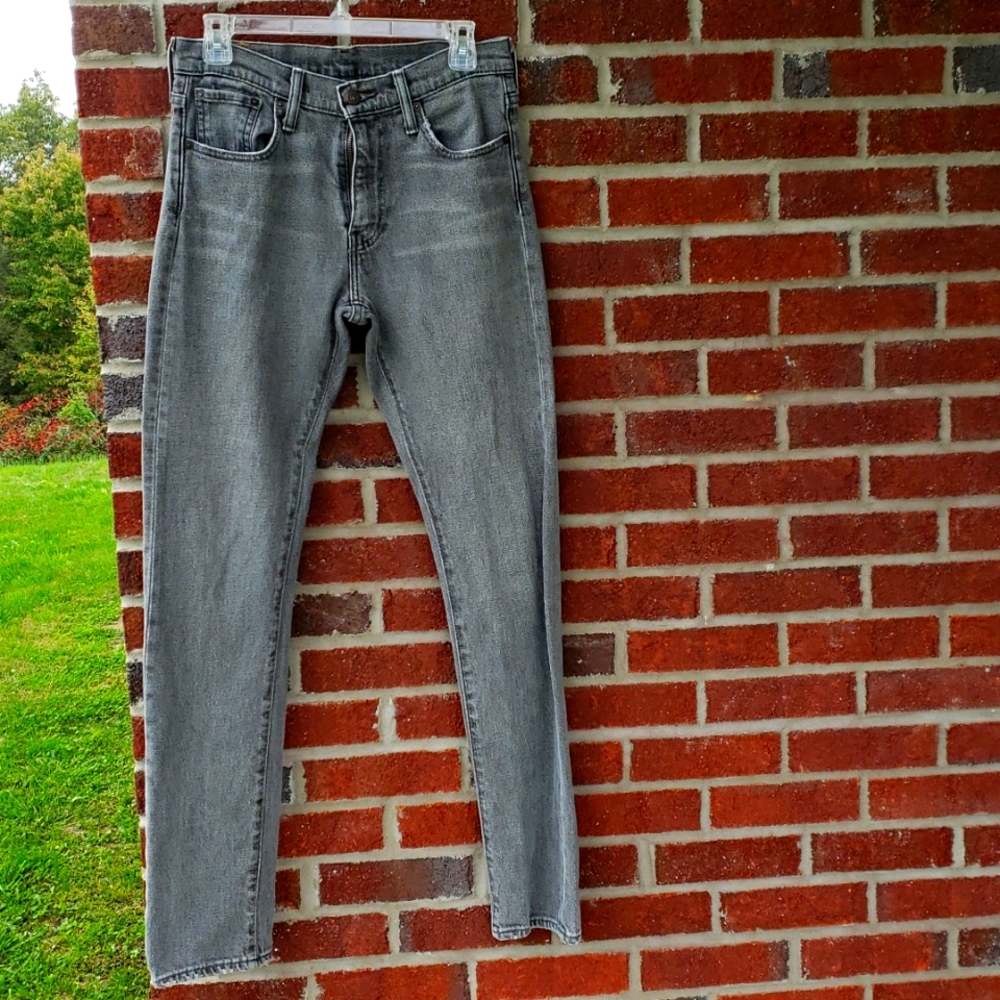 Red tab black wash levi